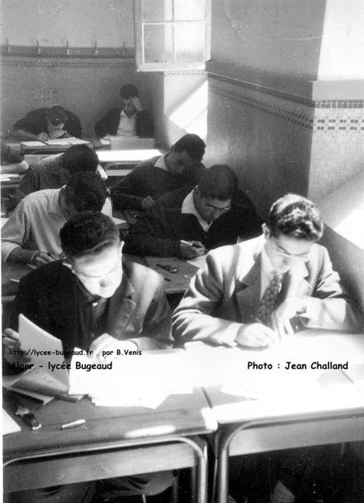 e rang, devant: Pierre Amouyel et Sydney Allouche ( de gauche à droite )